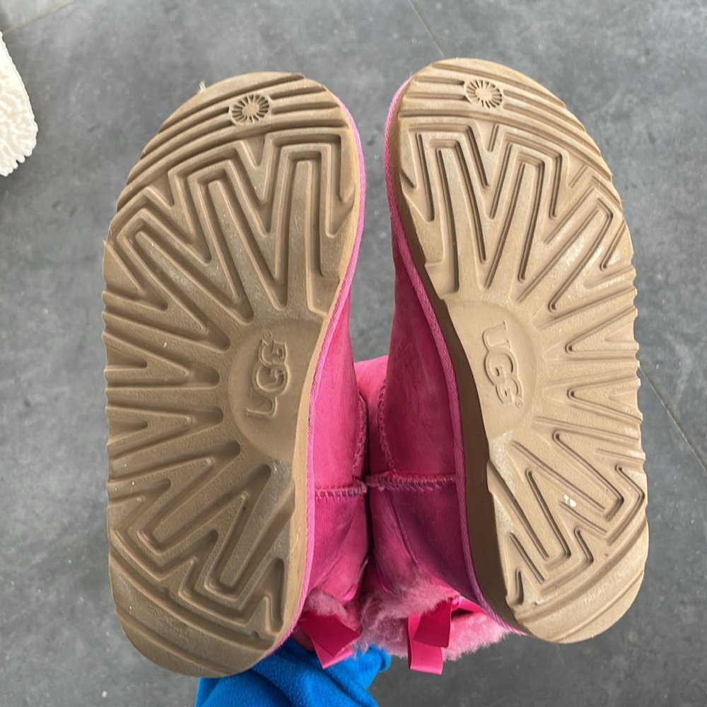 Cozy Pink Shearling Boots - Picture 3 of 6
